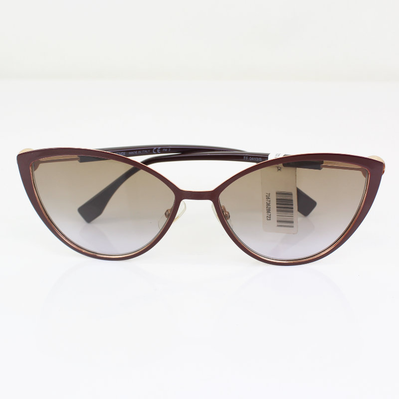 Fendi Cat-eye Frame Sunglasses in Brown