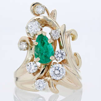 Vintage 14K Yellow Gold Emerald Diamond Flower Cocktail Anniversary Ring