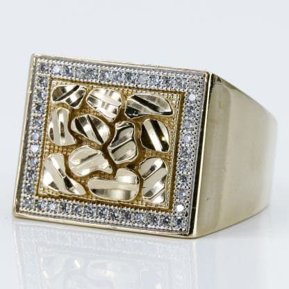 Vintage 10k Yellow Gold Nugget Style Cubic Zirconia Ring - Image 9