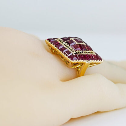 Ornate Vintage 18k Yellow Gold Square-Cut Ruby Anniversary / Cocktail Ring