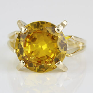 Vintage 10k Yellow Gold Citrine Gemstone Solitaire Cocktail Ring