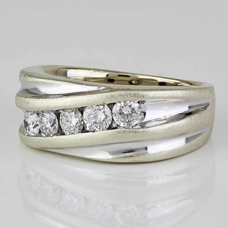 14k White Gold Diamond Wedding / Anniversary Band Ring