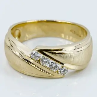 Vintage 14k Yellow Gold Diamond Wedding / Anniversary Band Ring