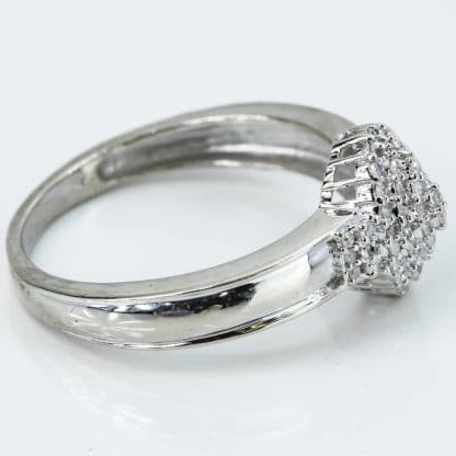10k White Gold Diamond Melee Cluster Cocktail Ring - Image 3