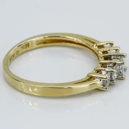 Vintage 10k Yellow Gold Princess Diamond Anniversary Wedding Band Ring - Image 3