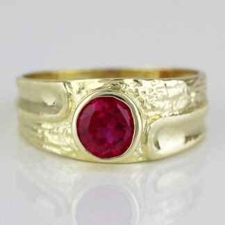 Vintage 14k Yellow Gold Solitaire Red Gemstone Anniversary Band Ring