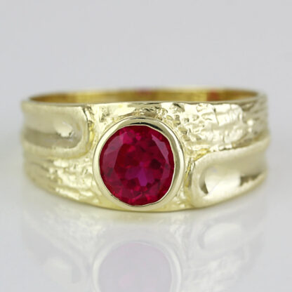 Vintage 14k Yellow Gold Solitaire Red Gemstone Anniversary Band Ring