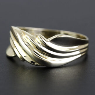 Vintage 14k Yellow Gold Wave Band Ring