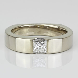 14K White Gold Princess Cut Diamond Solitaire Wedding / Anniversary Band Ring