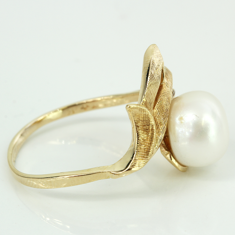 14k Gold Vintage Pearl Ring – A&V Pawn