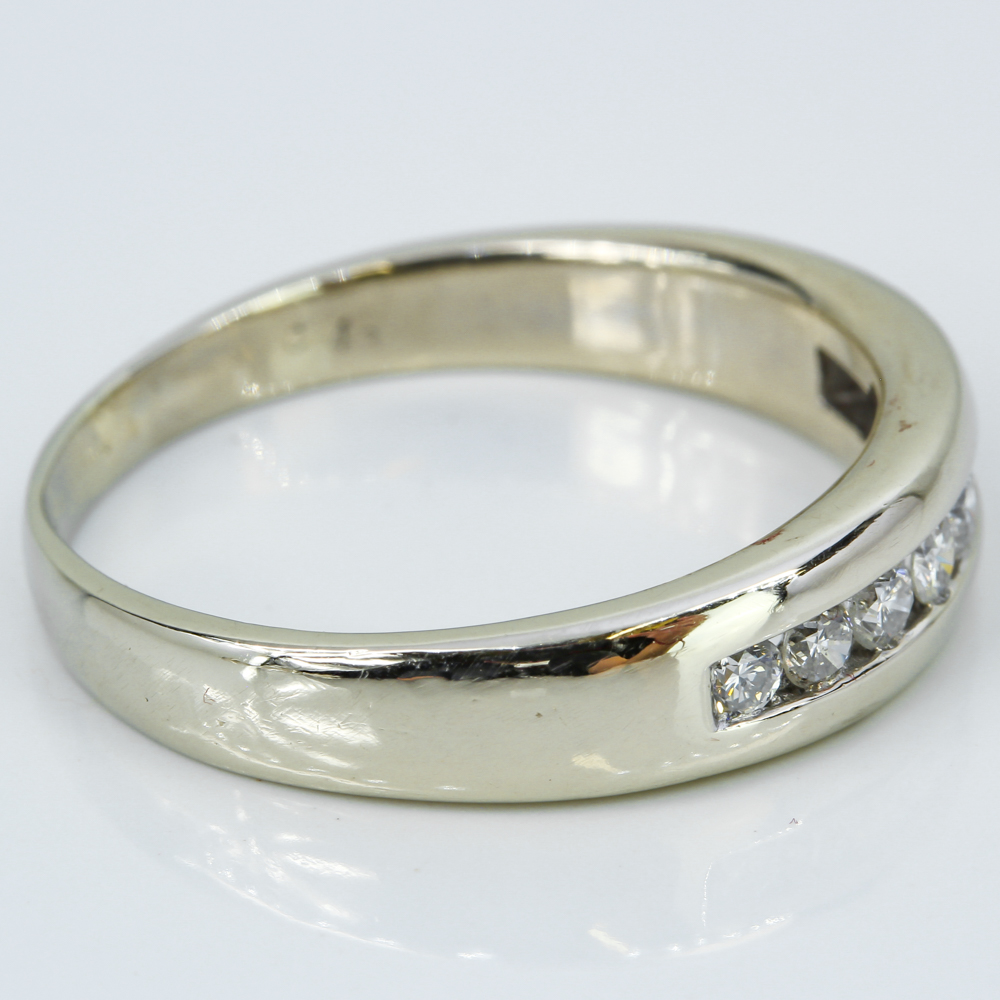 14k White Gold Diamond Band Ring - A&V Pawn