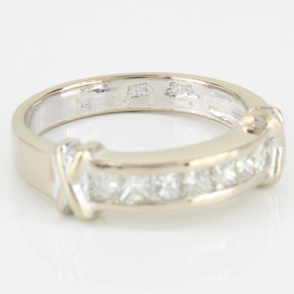 18k White Gold Princess-Cut Diamond Wedding Band Ring - Image 4