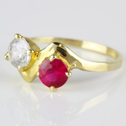 10k Gold Cubic Zirconia & Synth Ruby Ring - Image 3