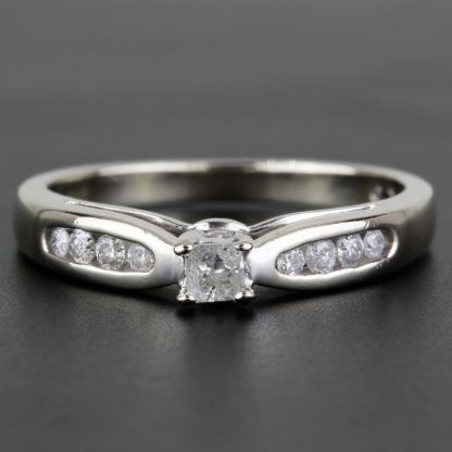 10k White Gold Princess Cut Solitaire Diamond Engagement Anniversary Bridal Ring