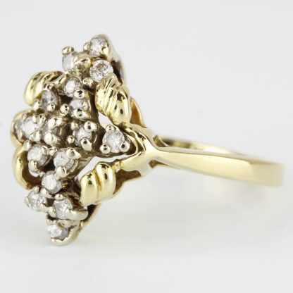 Vintage 14k Gold Diamond Cluster Ring - Image 3