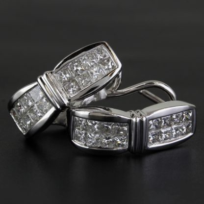 14k White Gold Diamond Bow Earrings - Image 2