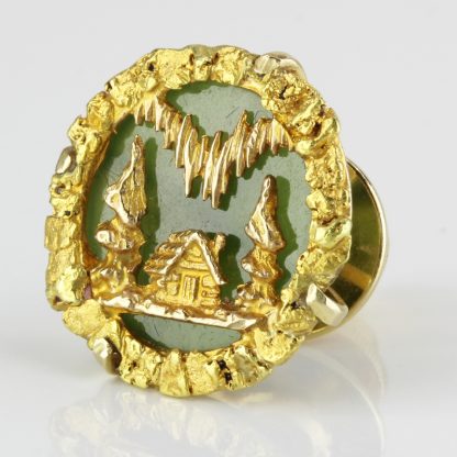 Mixed Karat 20K, 14K, & 10K Yellow Gold Vintage Nugget Cabin and Trees Jade Pin - Image 3