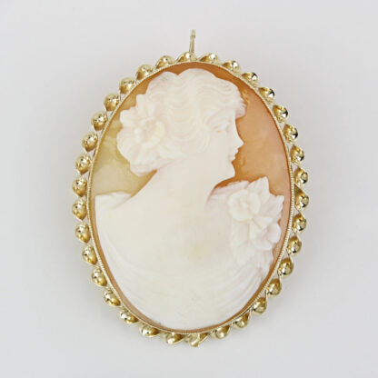 Vintage 12k Yellow Gold Handcarved Shell Cameo Brooch / Pendant - Image 6