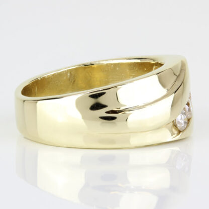 14k Yellow Gold 5-Diamond Wedding Band Ring - Image 4