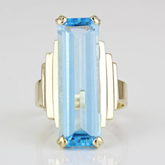 Vintage 14K Yellow Gold Art Deco Swiss Blue Topaz Anniversary / Cocktail Ring