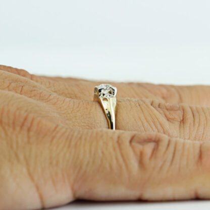 Vintage 14 Karat Yellow Gold Diamond Bridal Wedding / Engagement Ring