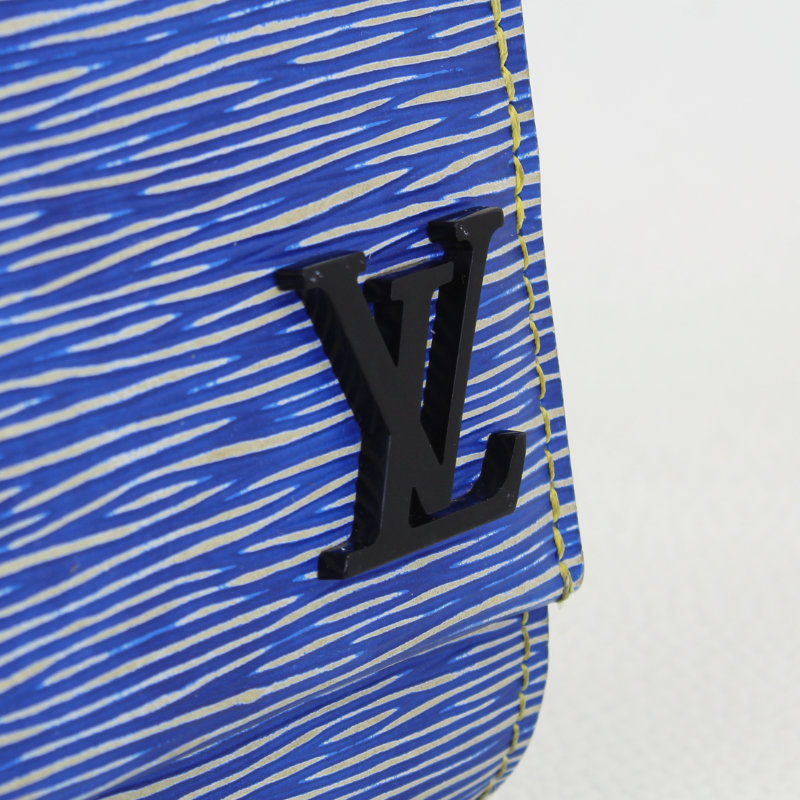 Louis Vuitton Chain Wallet Twist Epi Light Denim in Leather with