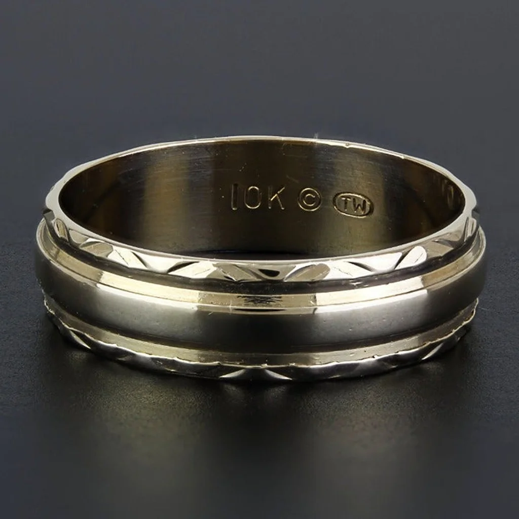 Can Wedding Ring Be Pawned? - Wedding Bands & Co.