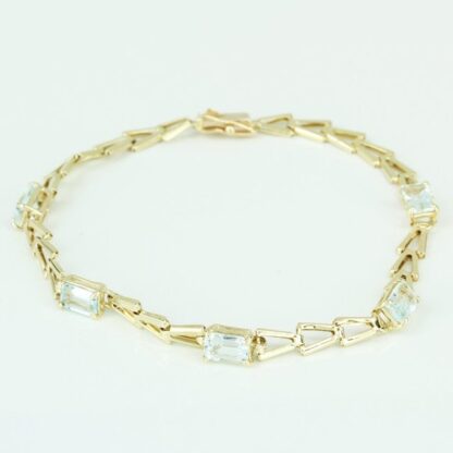 Vintage 14K Yellow Gold Sky Blue Topaz Triangle Link Anniversary Bracelet - Image 4