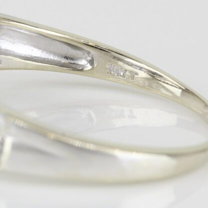 10k White Gold Swirl Black & White Diamond Engagement Cocktail Ring