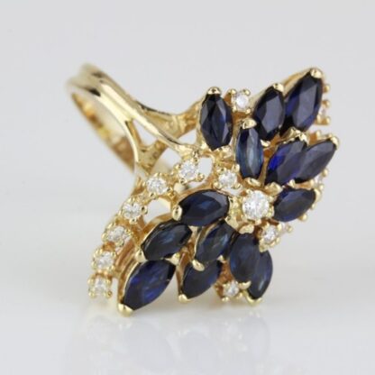 Vintage 14K Yellow Gold Blue Sapphire & Diamond Anniversary Cocktail Ring