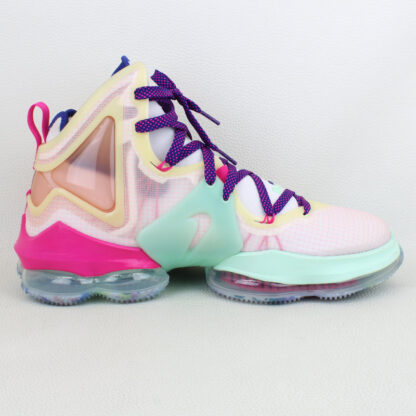 Nike LeBron 19 Valentine's Day Love Letter- Size 13M - Image 3
