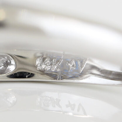 14K White Gold Blue Spinel & Diamond Heart Ring - Image 5