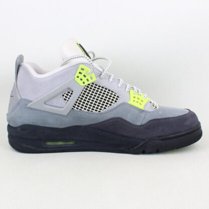 Jordan 4 Retro SE 95 Neon- Size 13 - Image 3