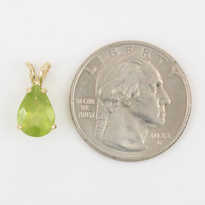 14K Yellow Gold Pear Shaped Peridot Pendant Charm - Image 5