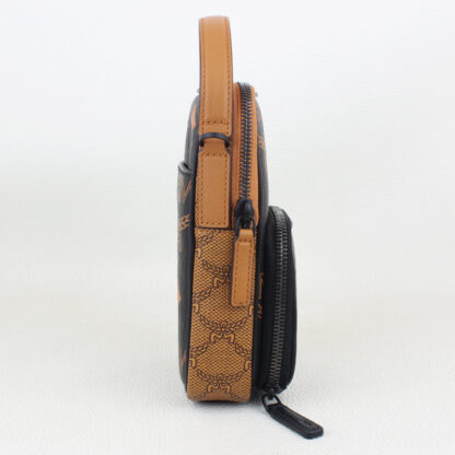 MCM Small Aren Crossbody Phone Case - Image 3