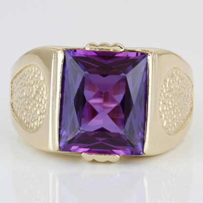 Vintage Men's 10KYG Purple Lab-Created Sapphire Cocktail/ Statement Ring