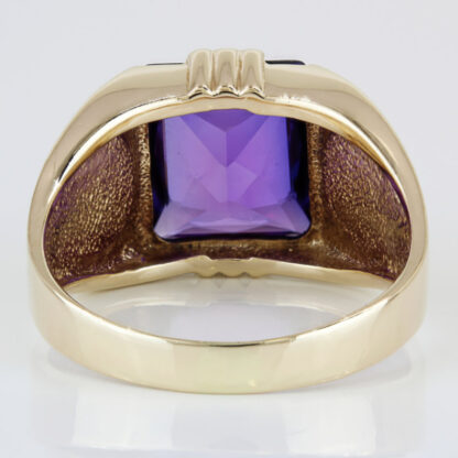 Vintage Men's 10KYG Purple Lab-Created Sapphire Cocktail/ Statement Ring - Image 4