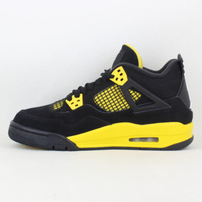 Jordan 4 Retro Thunder (2023) (GS) - Size 6.5Y - Image 2