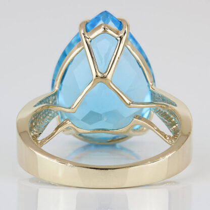 10KYG Pear Swiss Blue Topaz Ring 13ct Cocktail Birthstone Anniversary - Image 4