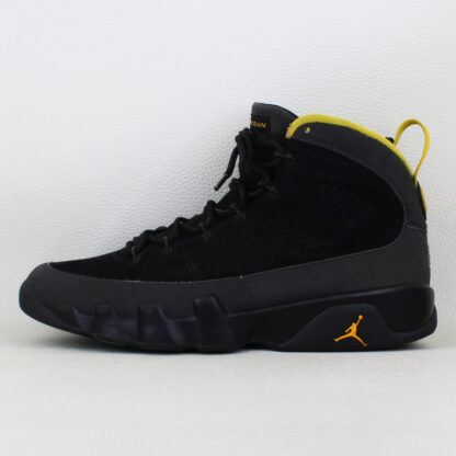 Jordan 9 Retro Dark Charcoal University Gold - Size 9.5M - Image 4