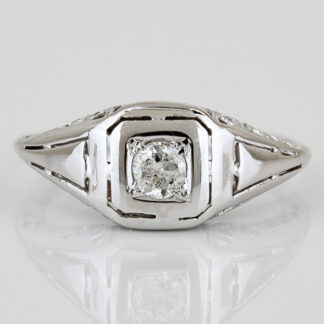18k White Gold Diamond Solitaire Filigree Band Ring