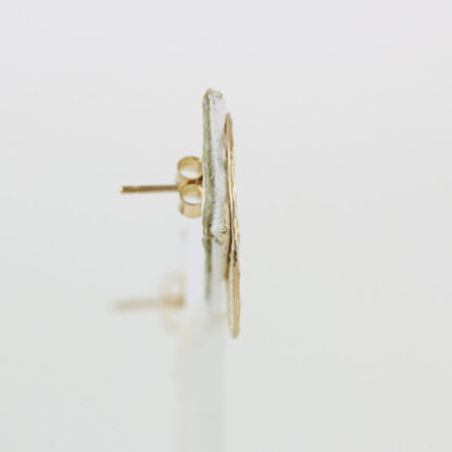 10K Yellow Gold Circular Last Supper Religious Stud Earrings - Image 3