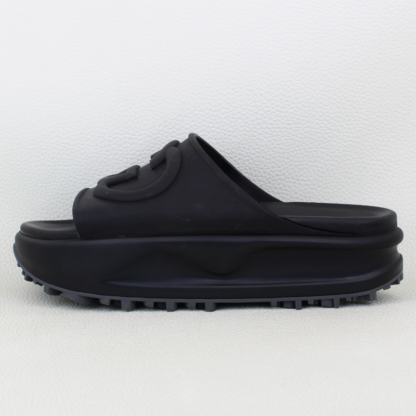 Gucci Interlocking G Women's Slide in Black Rubber Platform Sandals - Size 38/8W - Image 4