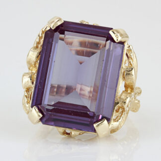 Vintage 14KYG Lab Created Purple Corundum Sapphire Anniversary Ring