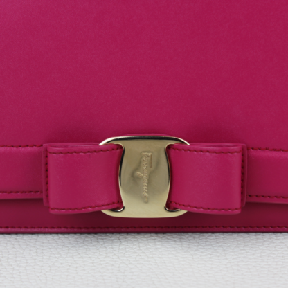 Salvatore Ferragamo Smooth Calfskin Vara Bow Pink Crossbody Bag - Image 7
