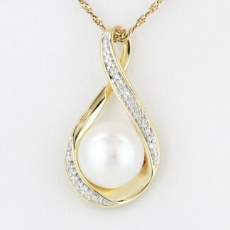 14KYG Cultured Pearl Diamond Pendant Infinity Loop Design Elegant Gift