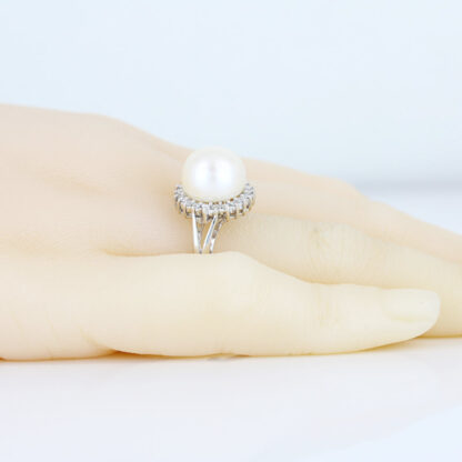 14KWG 10.5mm Cultured Pearl Diamond Halo Ring Anniversary Heirloom Gift - Image 7