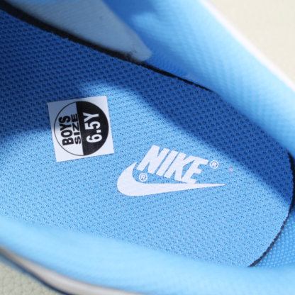 Nike Dunk Low Unc (GS) - Size 6.5Y - Image 8