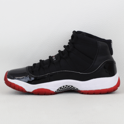 Jordan 11 Retro Playoffs Bred 2019 (GS) - Size 6.5Y - Image 2