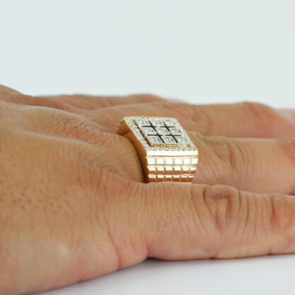 Vintage 14K Gold Urban Luxury Men's Diamond Ring Pave Cluster Bold Heavy Retro Band - Image 6